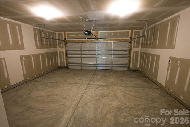 4994 Twin River Drive, Denver, NC 28037