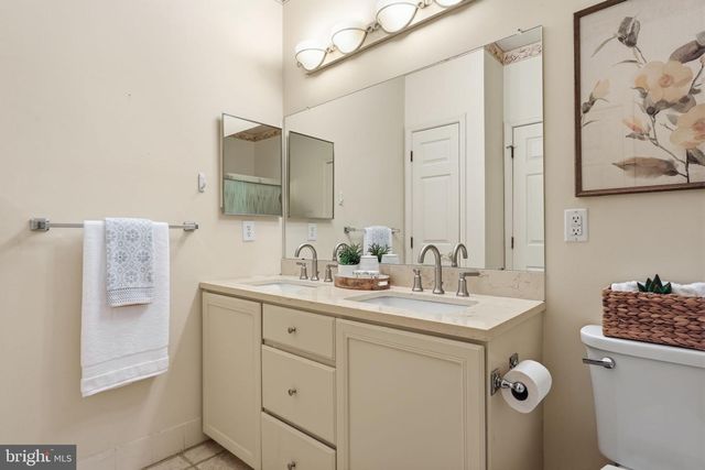 709 DAYLILY DR, Langhorne, PA 19047