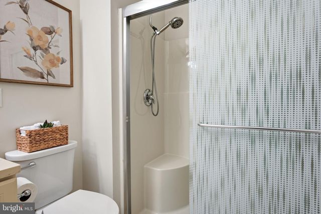 709 DAYLILY DR, Langhorne, PA 19047
