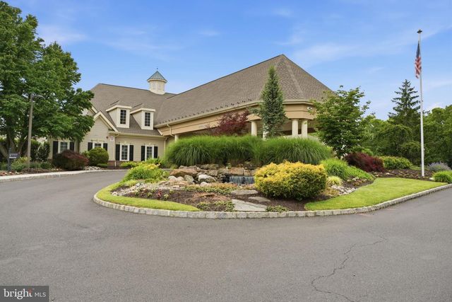 709 DAYLILY DR, Langhorne, PA 19047