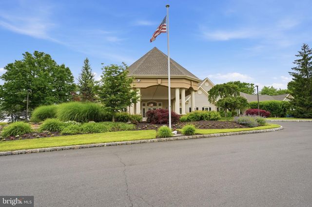 709 DAYLILY DR, Langhorne, PA 19047