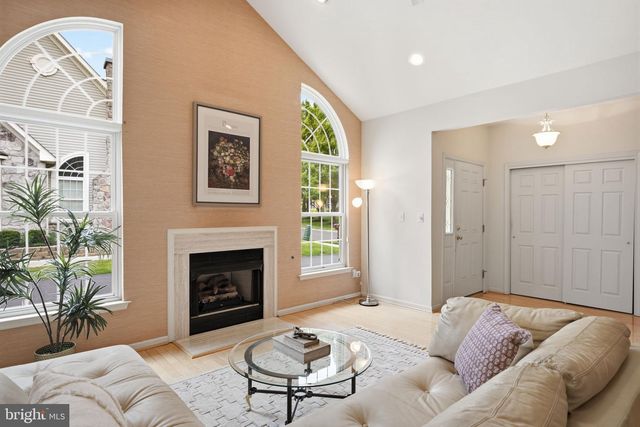 709 DAYLILY DR, Langhorne, PA 19047