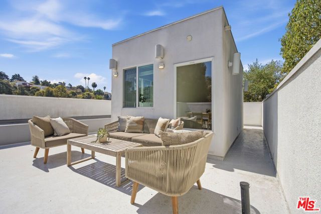 1510 Morton Terrace, Los Angeles, CA 90026