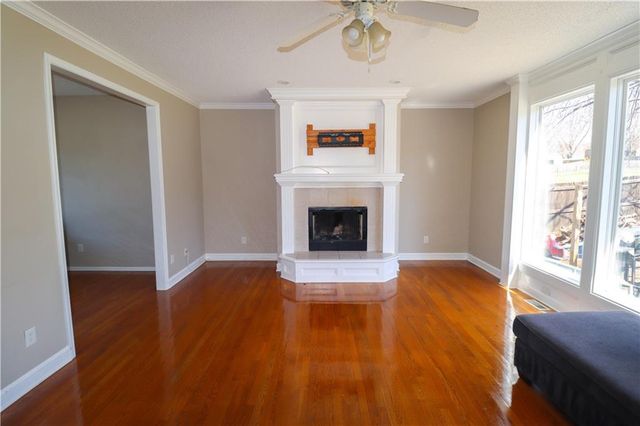 6215 Acuff Street, Shawnee Mission, KS 66216