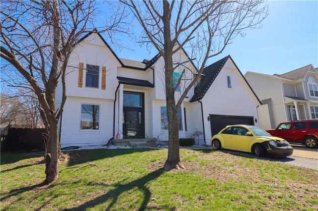 6215 Acuff Street, Shawnee Mission, KS 66216