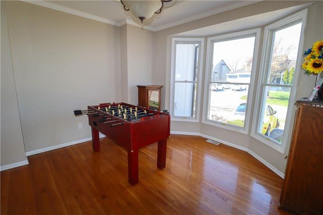 6215 Acuff Street, Shawnee Mission, KS 66216