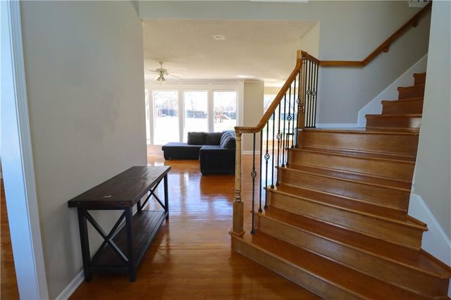 6215 Acuff Street, Shawnee Mission, KS 66216