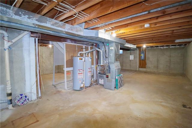 6215 Acuff Street, Shawnee Mission, KS 66216