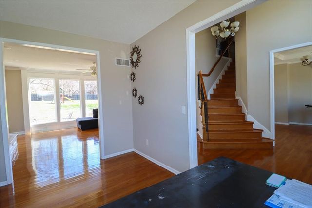 6215 Acuff Street, Shawnee Mission, KS 66216