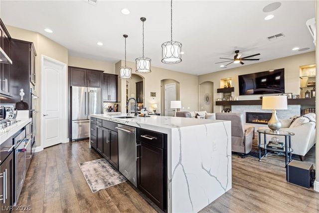 12852 New Providence Street, Las Vegas, NV 89141