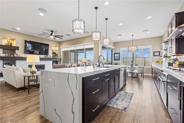 12852 New Providence Street, Las Vegas, NV 89141