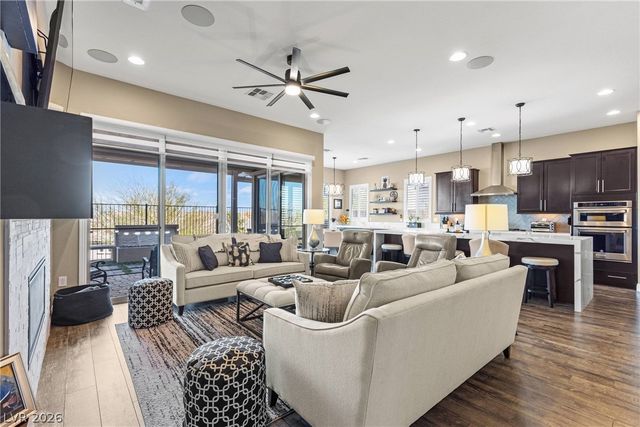 12852 New Providence Street, Las Vegas, NV 89141