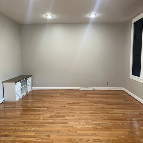 2851 S Saint Louis Avenue, Chicago, IL 60623