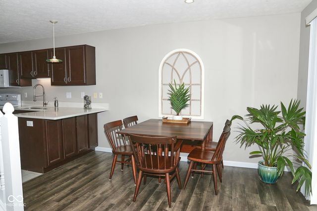 8362 Enclave Boulevard, Fishers, IN 46038