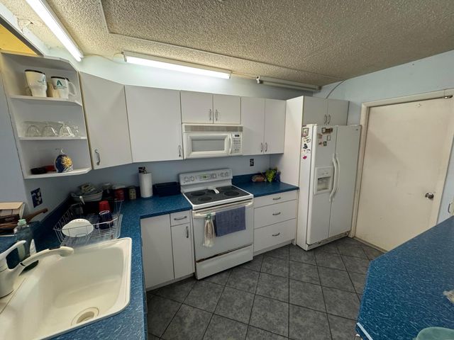 9267 NW 61st Street, Tamarac, FL 33321