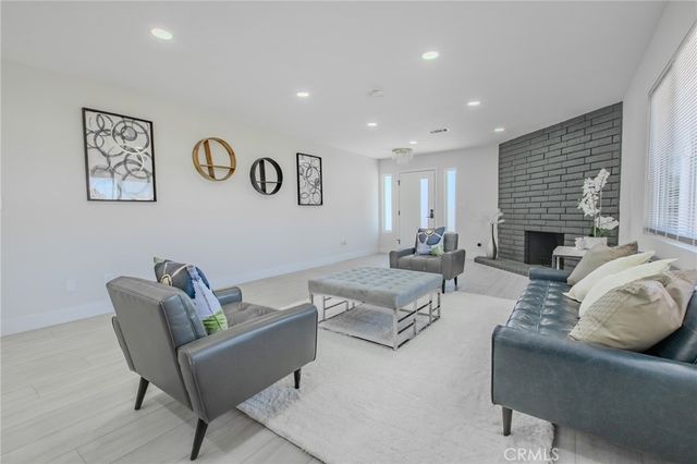 972 E Lynwood, San Bernardino, CA 92404