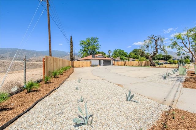 972 E Lynwood, San Bernardino, CA 92404