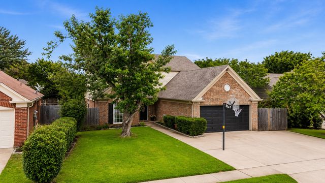 6924 Wooddale Drive, Watauga, TX 76148