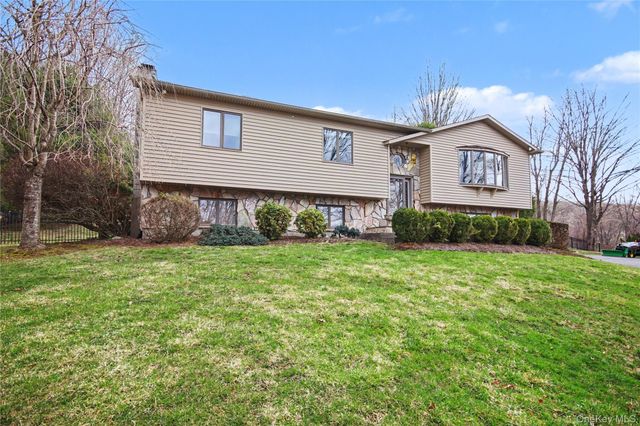 102 Nicholson Road, Holmes, NY 12531