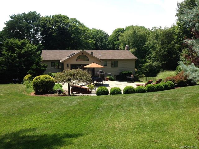 102 Nicholson Road, Holmes, NY 12531