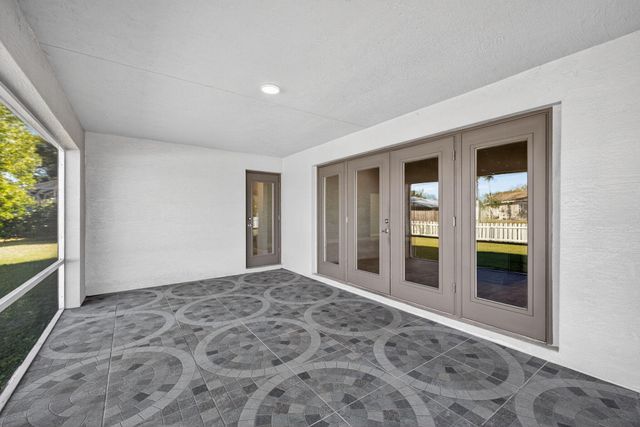 2501 SE Mariposa Avenue, Port St. Lucie, Port St Lucie, FL 34952