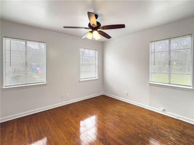 507 Dogwood Street, College Station, TX 77840