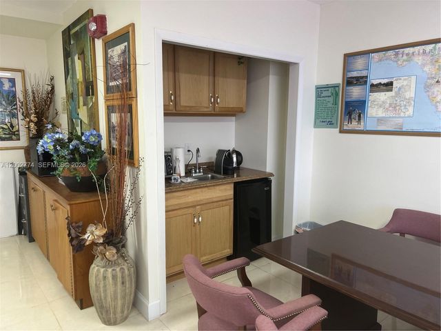 1720 Harrison St 8B1, Hollywood, FL 33020