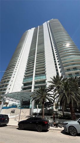 1331 Brickell Bay Dr 3203, Miami, FL 33131