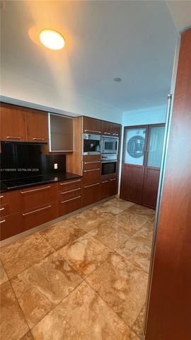 1331 Brickell Bay Dr 3203, Miami, FL 33131