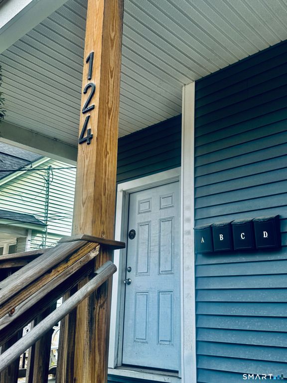 124 Meriden Road, Waterbury, CT 06705