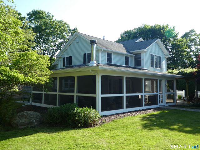 395 Boston Post Road, Madison, CT 06443