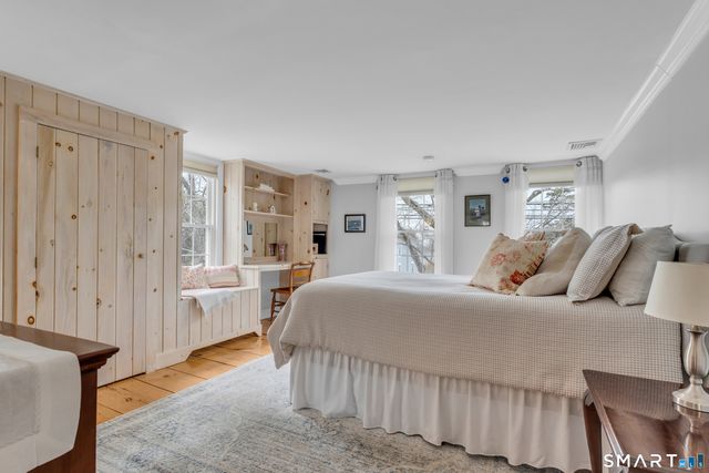 395 Boston Post Road, Madison, CT 06443