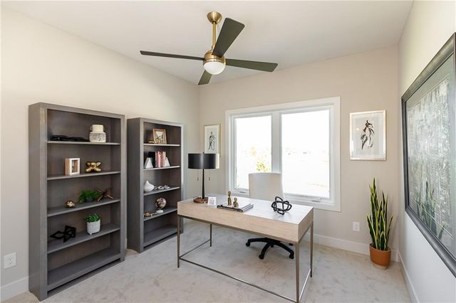 18617 Mohawk Lane, Overland Park, KS 66085