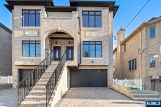 281 Knox Avenue B, Cliffside Park, NJ 07010