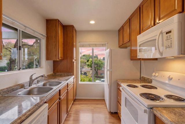 236 Diamond Way Unit 250, Vista, CA 92083