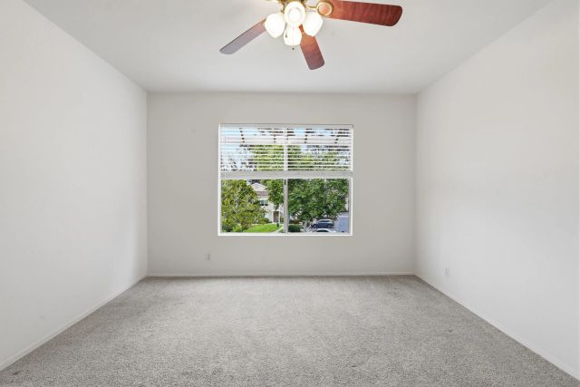 236 Diamond Way Unit 250, Vista, CA 92083