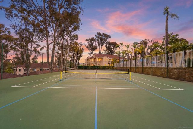 236 Diamond Way Unit 250, Vista, CA 92083