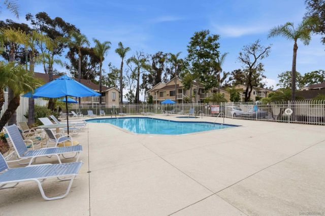 236 Diamond Way Unit 250, Vista, CA 92083
