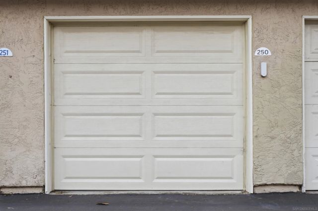236 Diamond Way Unit 250, Vista, CA 92083