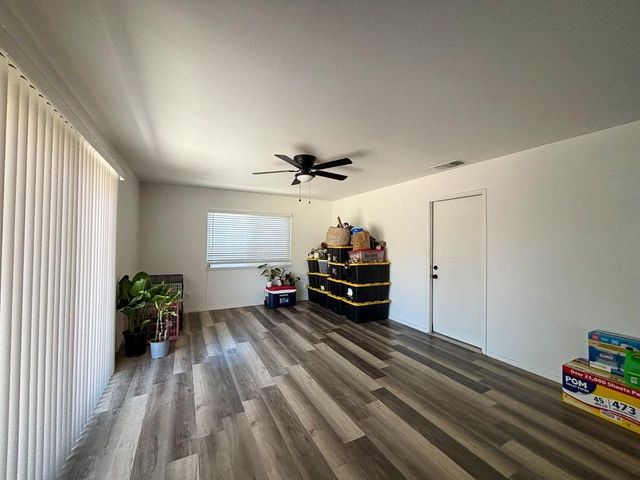 1237 De Cesari Avenue, Madera, CA 93637