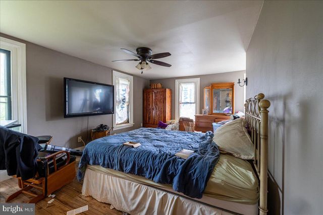 2260 ALLENTOWN RD, Quakertown, PA 18951