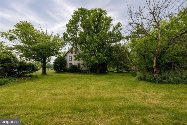 2260 ALLENTOWN RD, Quakertown, PA 18951