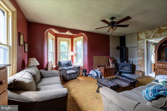 2260 ALLENTOWN RD, Quakertown, PA 18951