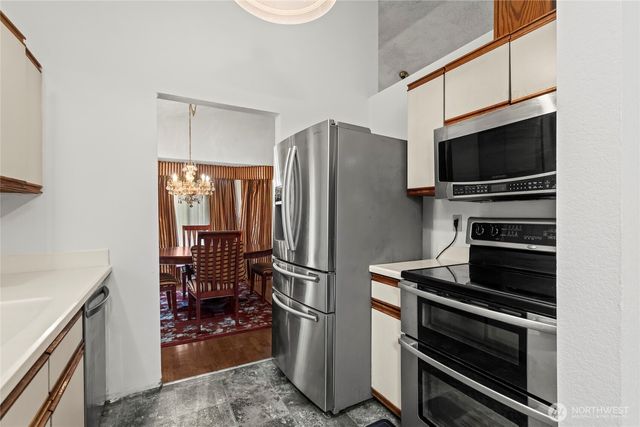 5018 301st Drive S, Auburn, WA 98001