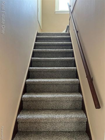 2014 Brockton Avenue, Royal Oak, MI 48067