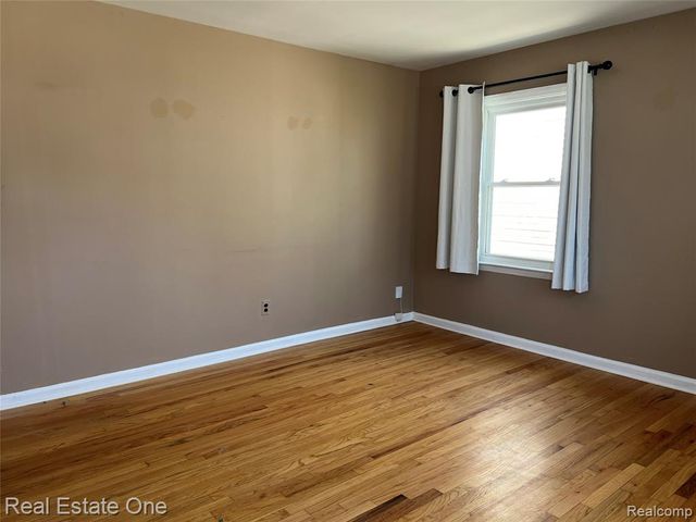 2014 Brockton Avenue, Royal Oak, MI 48067