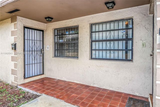 6747 NW 5th Ct 2, Miami, FL 33150