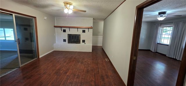 3320 E Heritage Parkway, Prairie Grove, AR 72753