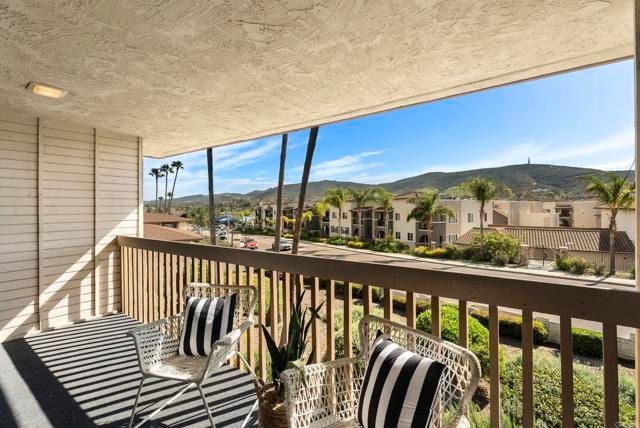 1025 Martina Court, San Marcos, CA 92078