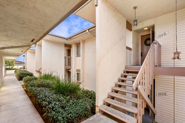 1025 Martina Court, San Marcos, CA 92078